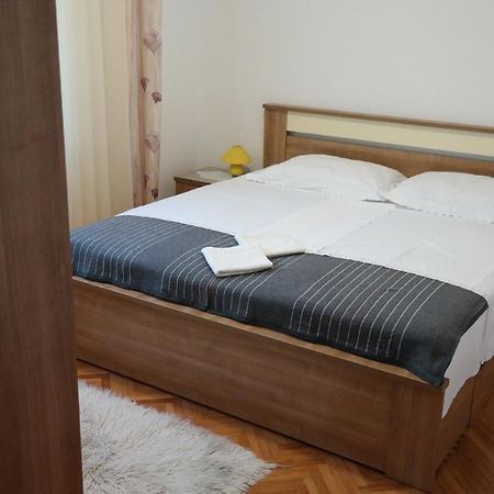 Apartman Ana Novi Vinodolski Esterno foto