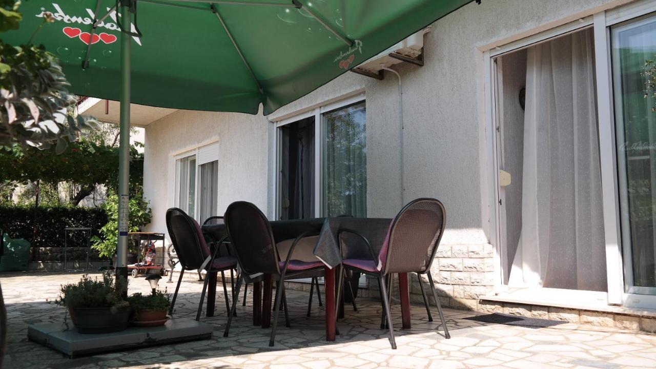 Apartman Ana Novi Vinodolski Esterno foto